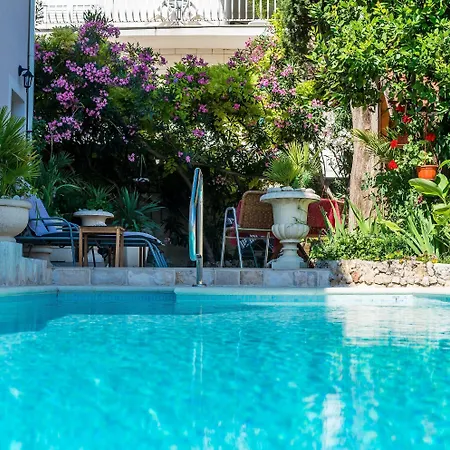 Aura - Adult Only Apartament *