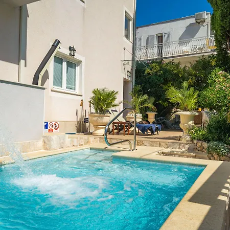 Aura - Adult Only Apartament *