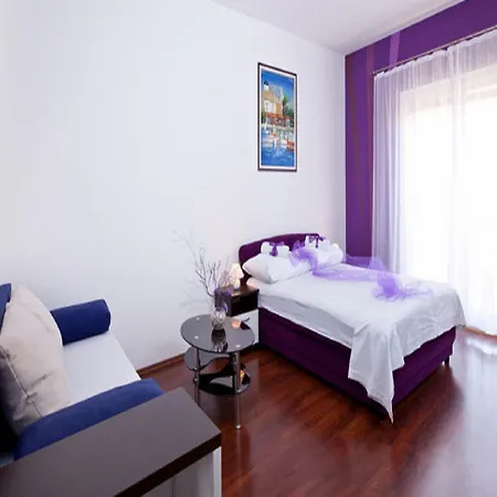 Aura - Adult Only Apartament