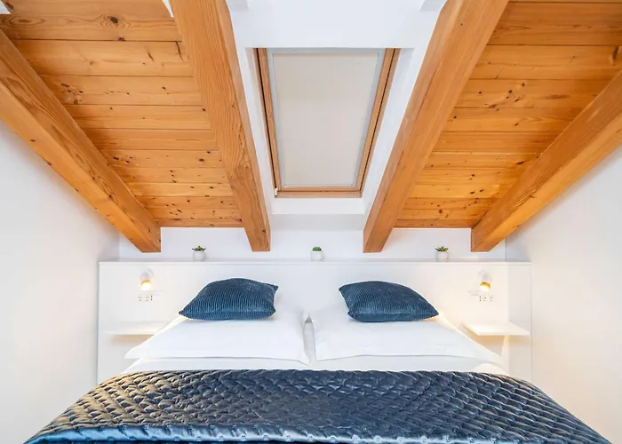 Aura - Adult Only Apartman