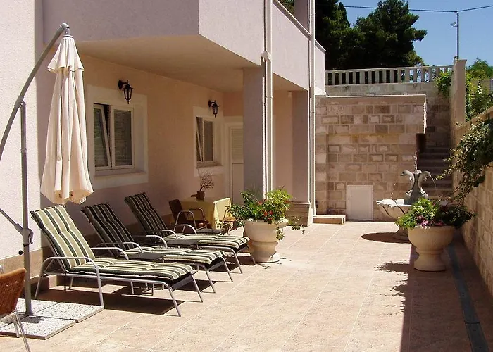 Aura - Adult Only Apartman